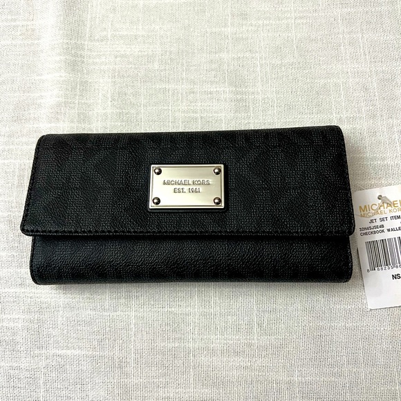 Michael Kors women's block logo checkbook wallet - Picture 1 of 4